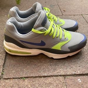 Nike Air Max Burst size 12 609057-041